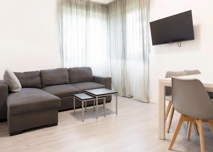 Toma Apartments